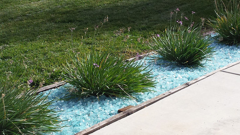 Glass Landscape Rocks: 5 Garden Designs For Inspiration